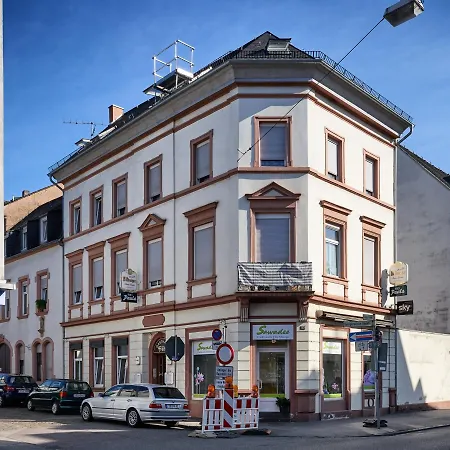 Apartment Marx City-apartment Zentrum - Fuer Geschaeftsreisende Und Paare